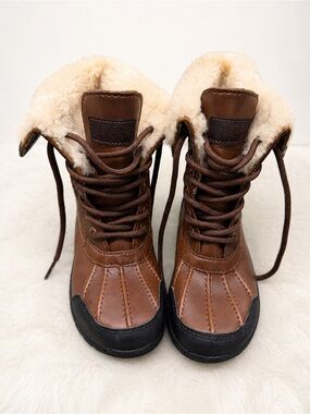 NEW Kids UGG Butte II Waterproof Boots Toddler Size 11 | Unisex Boy or Girl